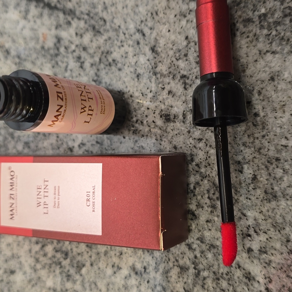BUY NOW Wine Colors Bottle Shaped Lip Tint Lip Gloss - Picture 12 of 13